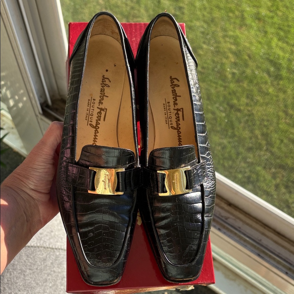 Salvatore Ferragamo Croc-Embossed Black Loafers w/ Gold Accent logo buckle w/box